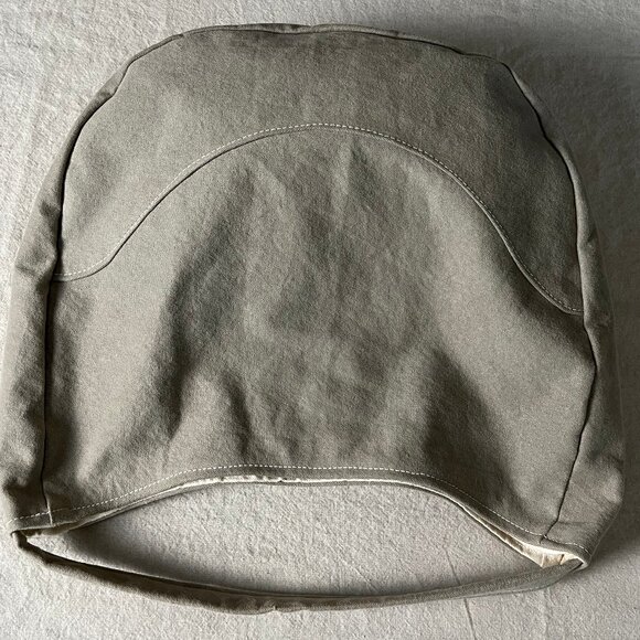 Designer canvas shoulder bag by CHA CHA - Authentic - Picture 15 of 16